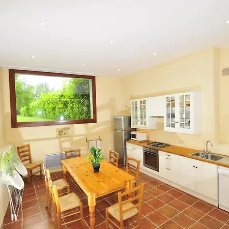 Sleeps 12 Pool Wifi Villa Albas (Lot)